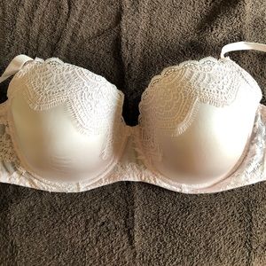 Victoria’s Secret bra